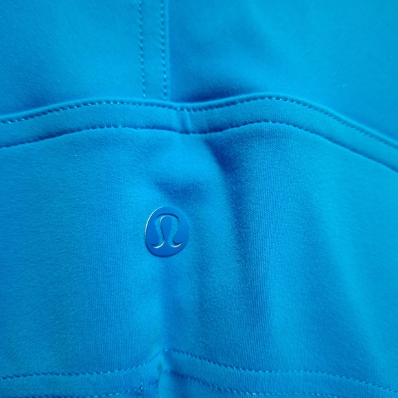 Lululemon InStill Jacket, Poolside (10) - Picture 3 of 6
